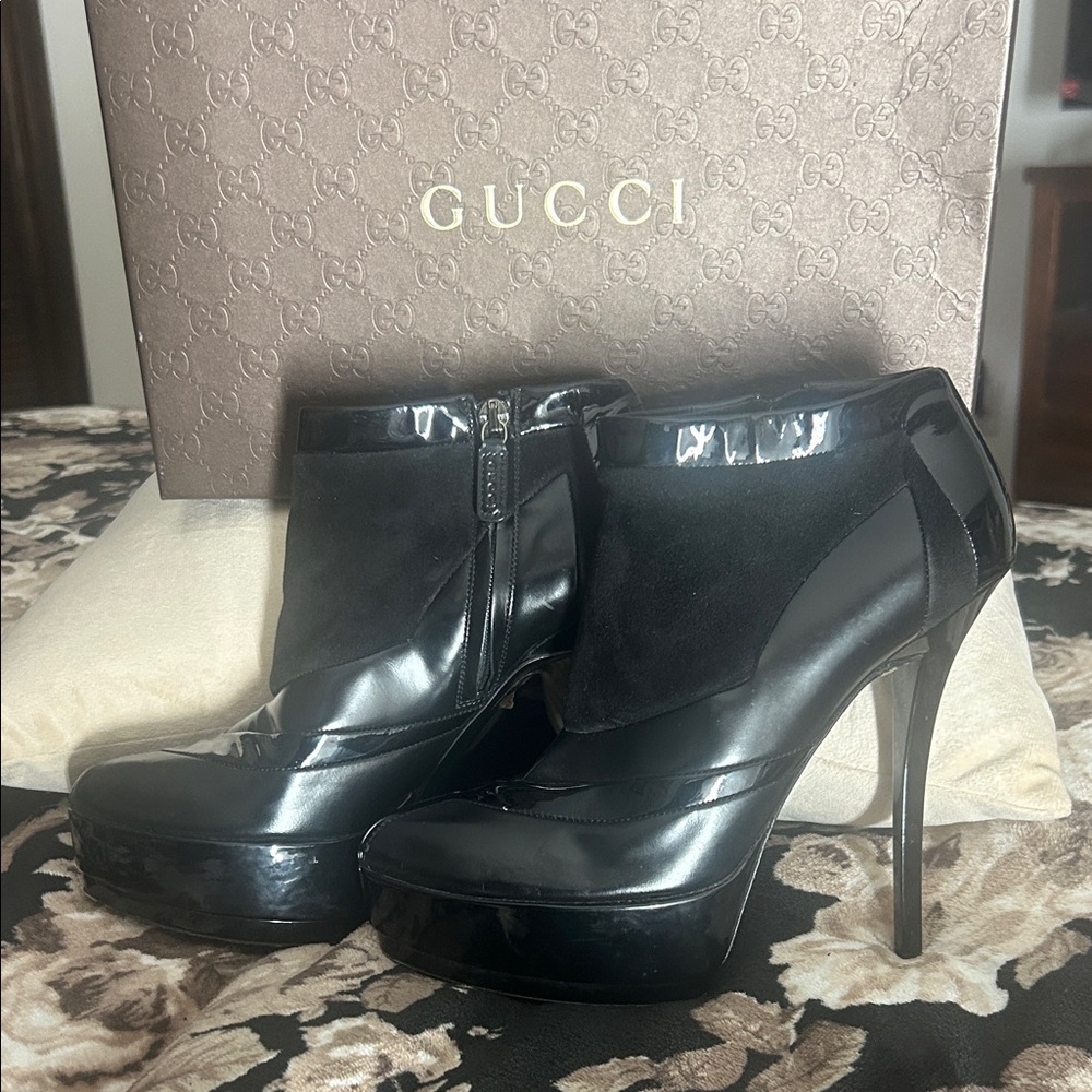 Gucci Women's Black Patent Leather Heeled Boots